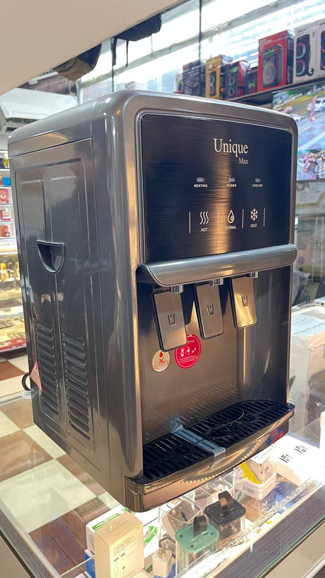 آب سردکن رومیزی یونیک مکس مدل UM-7111