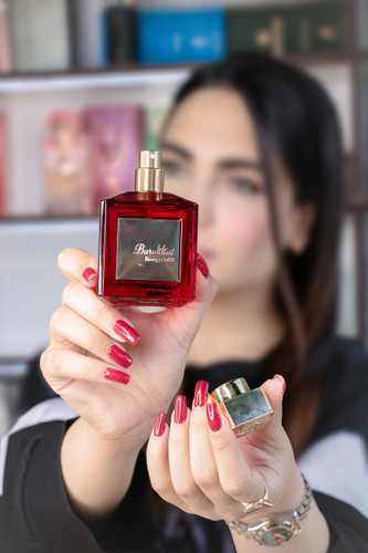 عطر ادکلن برکت رژ 540 اورجینال | Fragrance World با رایحه زنانه و شیرین
