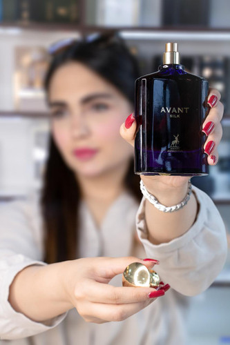 عطر ادکلن الحمبرا آوانت سیلک زنانه و مردانه (کویین اف سیلک) اورجینال | Alhambra Avant Silk