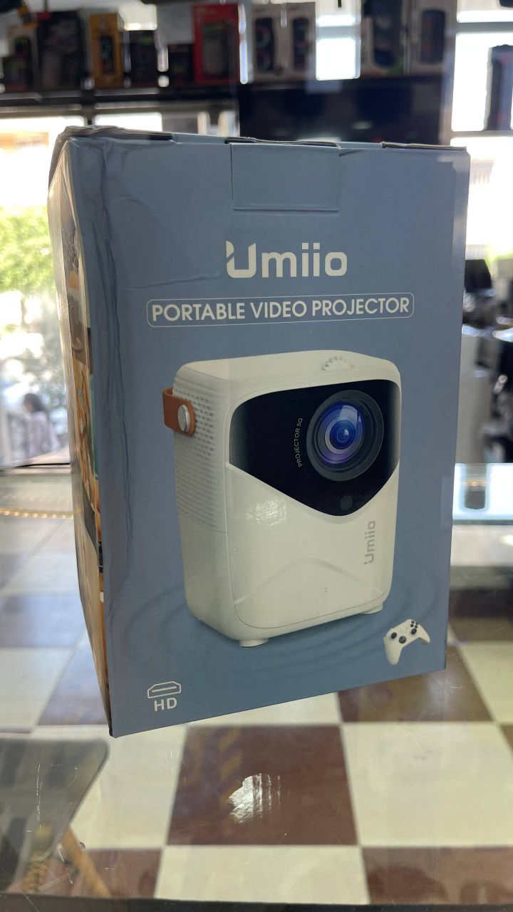 ویدئو پروژکتور Umiio Q1