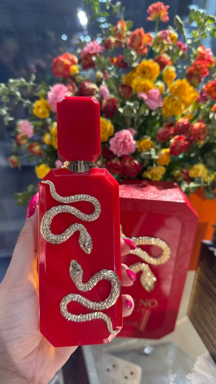 عطر ادکلن وننو اسکارلت 100 میل Veneno Scarlet اسپرت اورجینال