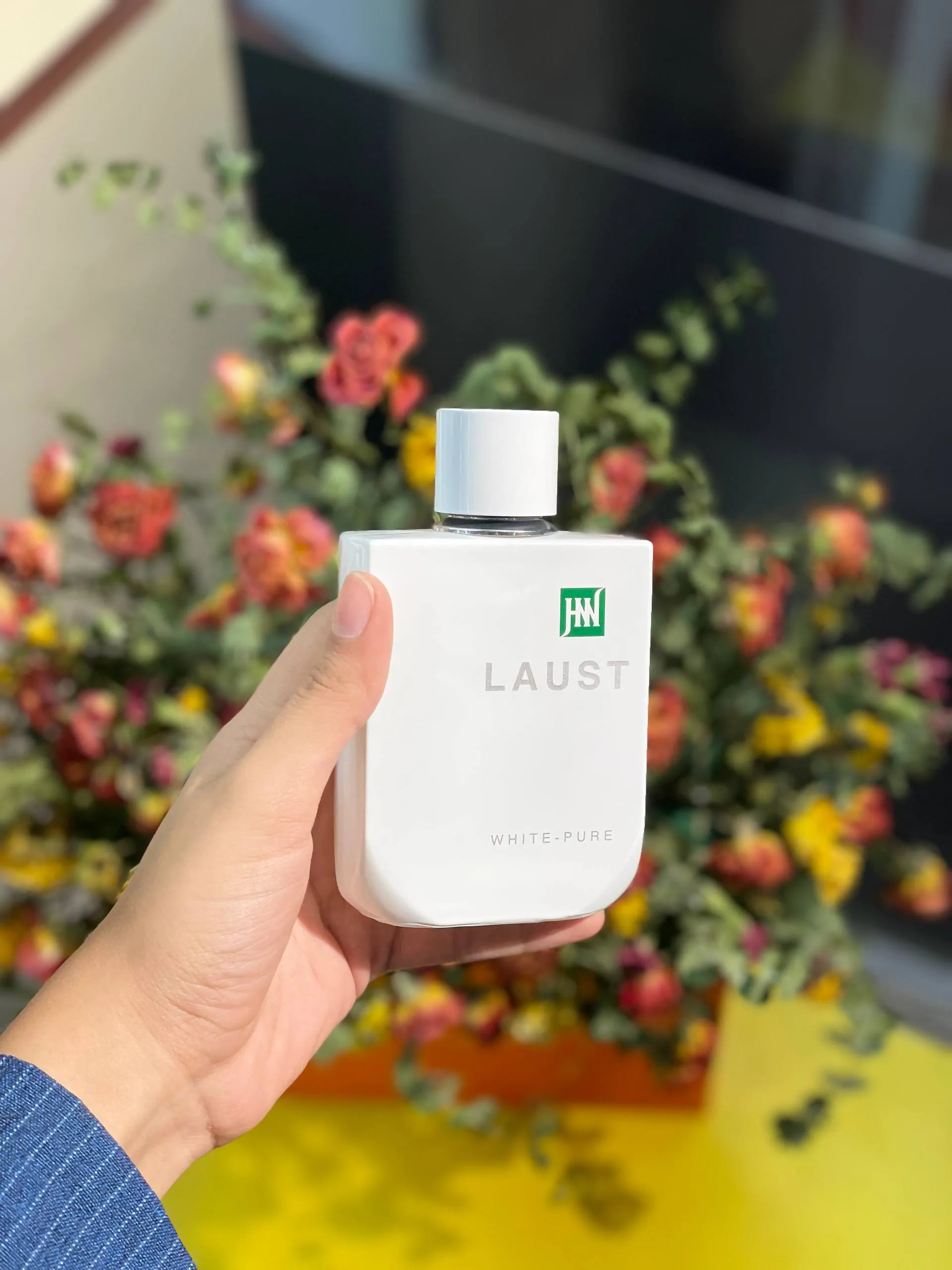 عطر ادکلن لاست لاگوست وایت سفید جانوین جکوینز Johnwin Laust مردانه اورجینال