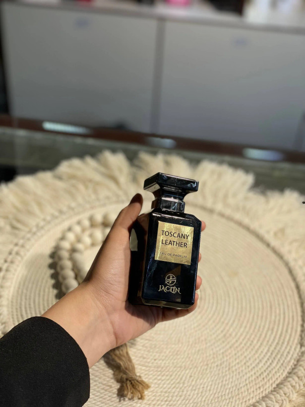 عطر ادکلن ژاکلین مدل توسکانی لدر 80 میل (Toscany Leather) اسپرت اورجینال