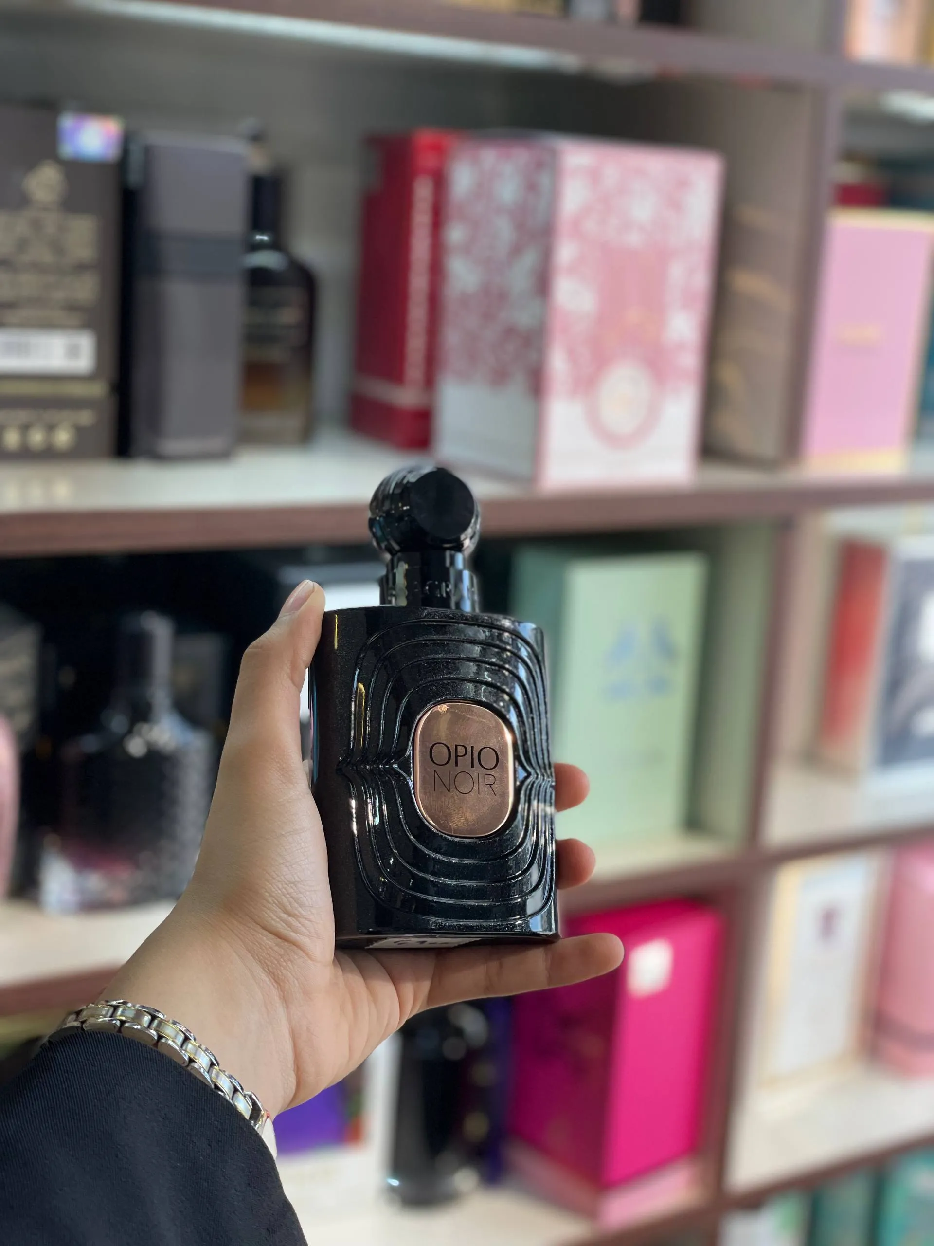 عطر ادکلن فراگرنس ورد مدل اوپیو نویر 100 میل (Opio Noir) زنانه اورجینال