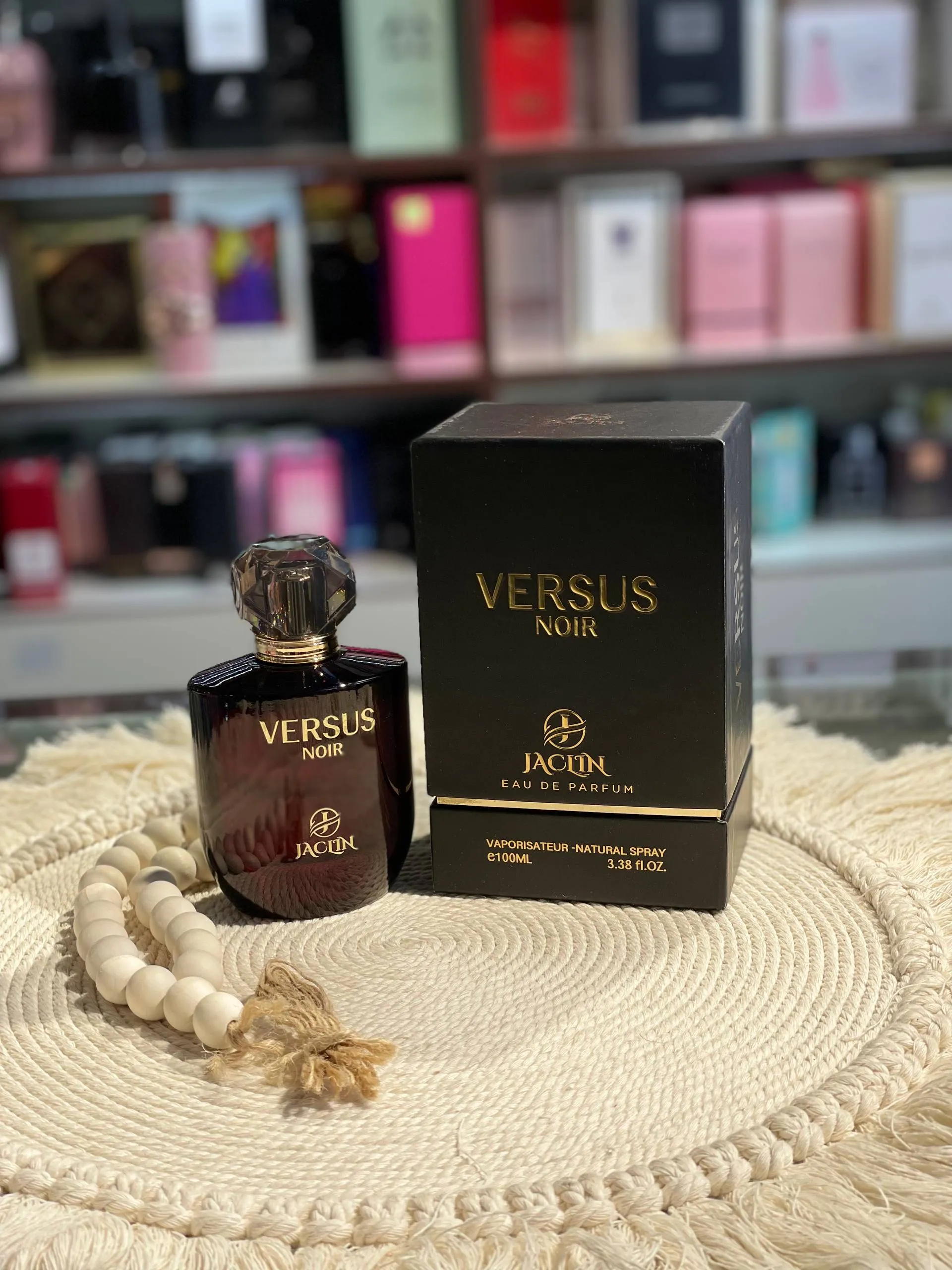 عطر ادکلن ژاکلین مدل ورسوس نویر 100 میل (Versus noir) زنانه اورجینال